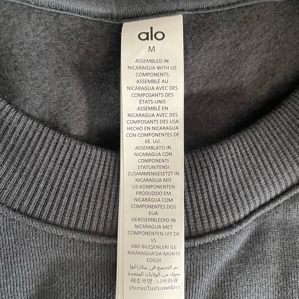 ALO Yoga Accolade crew neck   Sweatshirt - Picture 6 of 6